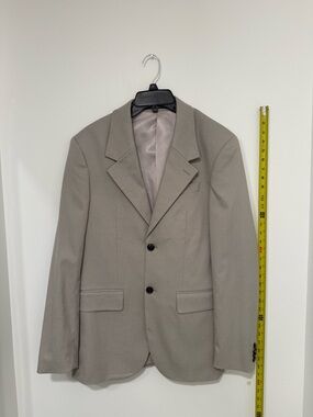 H&M Men's Light Taupe Two-Button Blazer